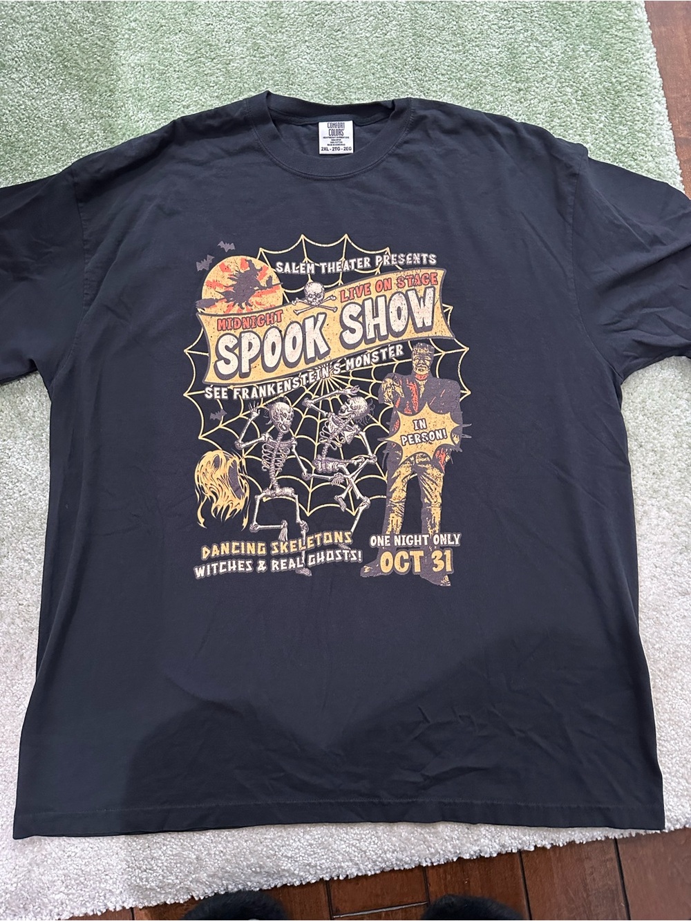 Spook Show Unisex Vintage Halloween Tee